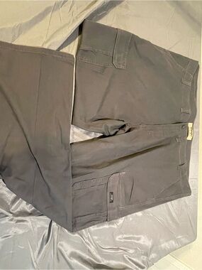 Wrangler Men's Charcoal Gray Cargo Pants